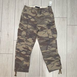 Abercrombie & Fitch Cargo Pant